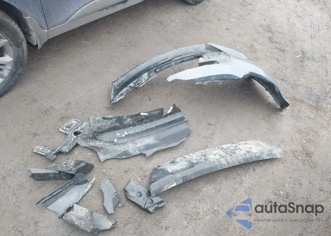 2015 Toyota Corolla S Plus z USA, uszkodzony, nr VIN 2T1BURHE2FC408466